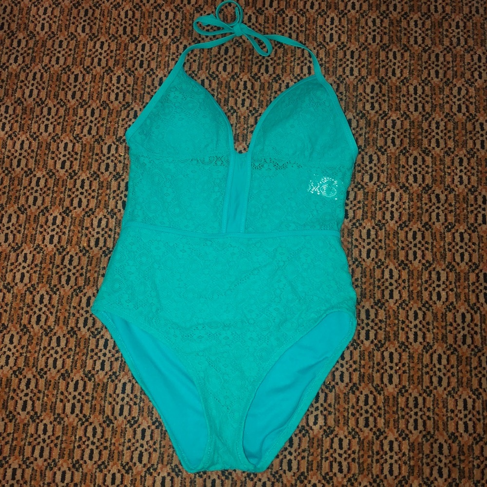 Swim suit